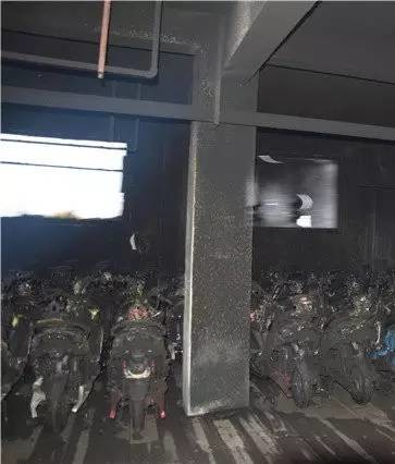 專業(yè)生產(chǎn)PVC護(hù)套、銅排、鋁排、新能源電池銅/鋁軟連接-人禾電子